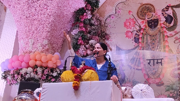 बालकृष्ण की लीलाओं के साथ पारिवारिक संस्कारों का दिया संदेश, कथा में उमड़ा आस्था का सैलाब
